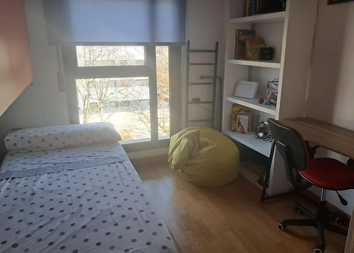 Espacioso Duplex De 3 Con Piscina Y Parking 아파트