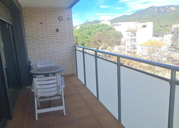 Apartamento Espacioso De 3 Con Piscina Y Parking Tossa de Mar